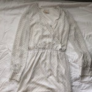 UO arrow print tunic